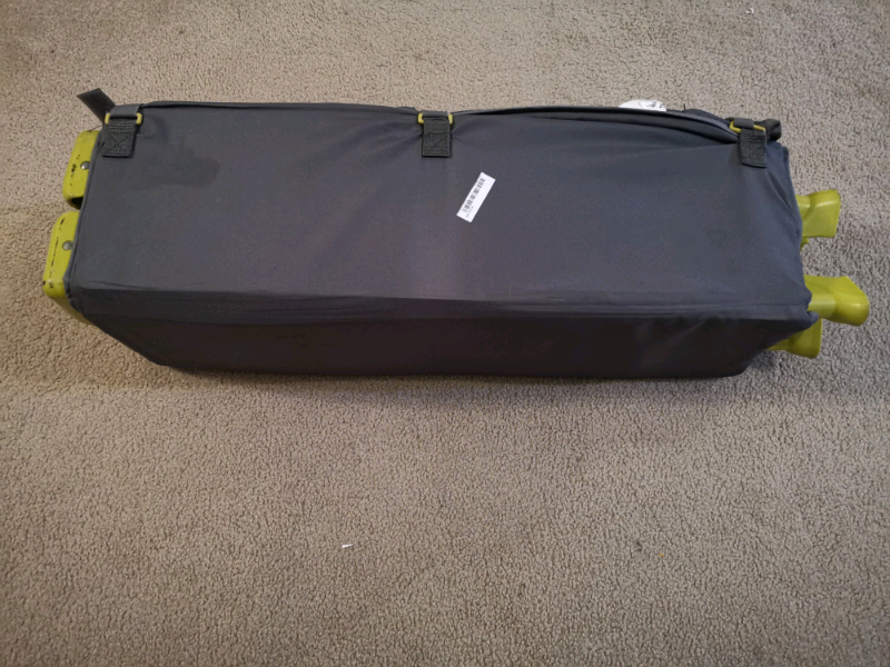 cuggl grey travel cot